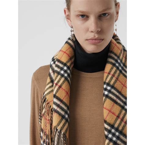 Burberry The Bandana In Check Cashmere 